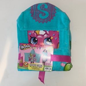Shopkins hooded towel